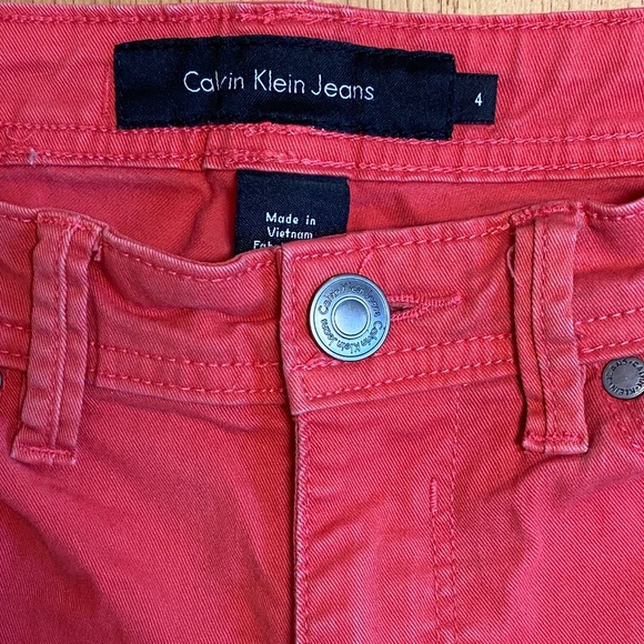Calvin Klein Jeans cropped - Picture 1 of 3